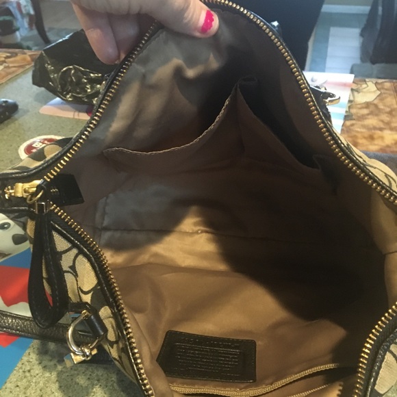Hello I am selling med size coach purse it brown &black  it is authentic - Picture 4 of 5